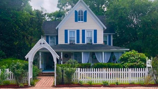 Princess Anne Book Lovers Inn Exterior foto